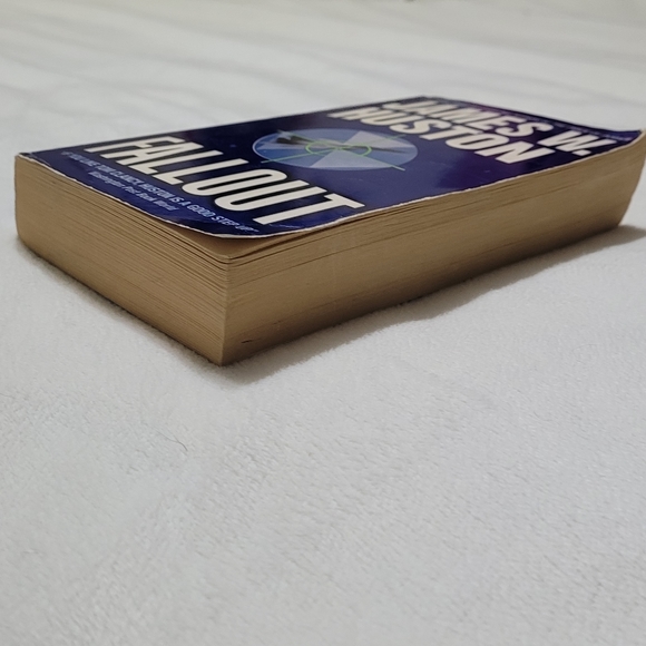 📖 3 for $15 📖 Fallout by James W. Huston - Picture 4 of 7